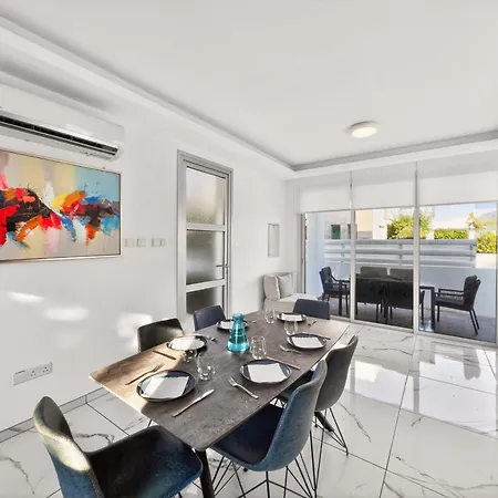 Villa Alassia Blue *