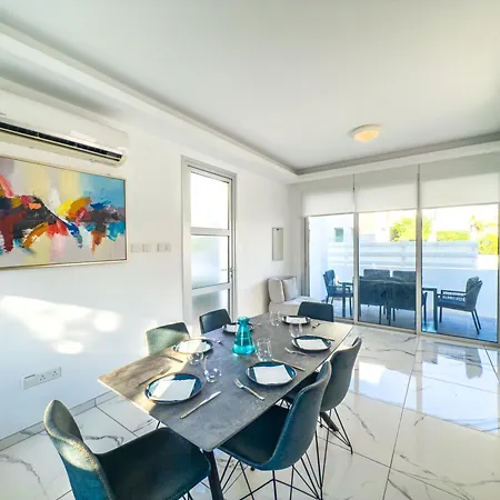 Villa Alassia Blue *