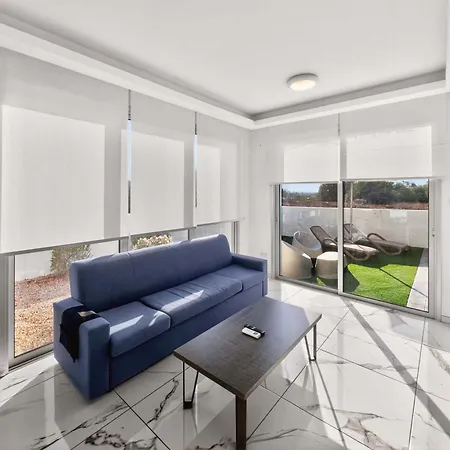 Villa Alassia Blue
